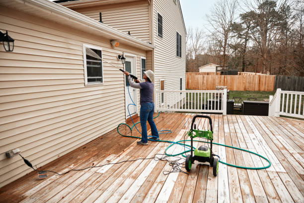 Best Commercial Pressure Washing  in Saylorsburg, PA